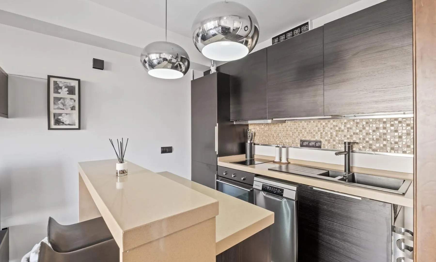 Modern Apartment Next To La Malagueta Beach Málaga Spanien